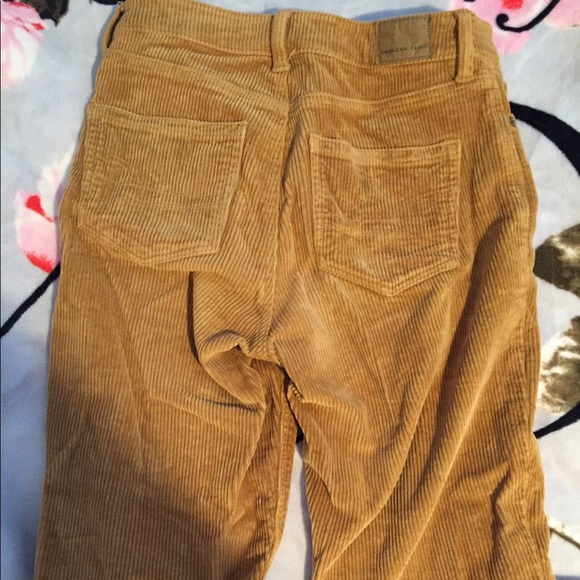 American Eagle Corduroy Pants 💛 - Picture 4 of 5